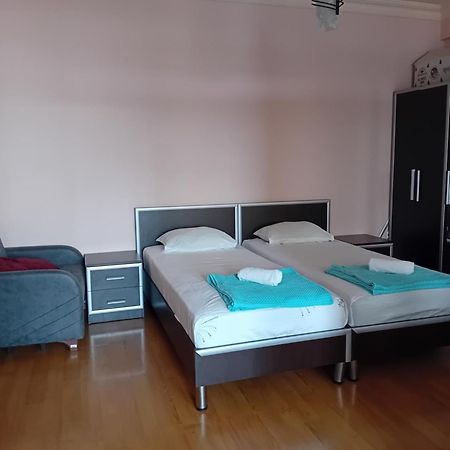 Apartment Chavchavadze 21 Batumi Zewnętrze zdjęcie